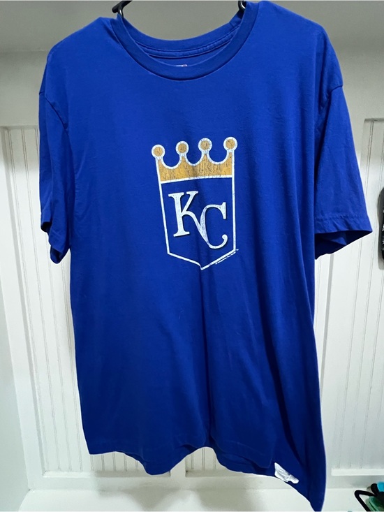 Genuine Merchandise Other - Genuine Merchandise Kansas City Royals Navy Blue MLB Logo Tee